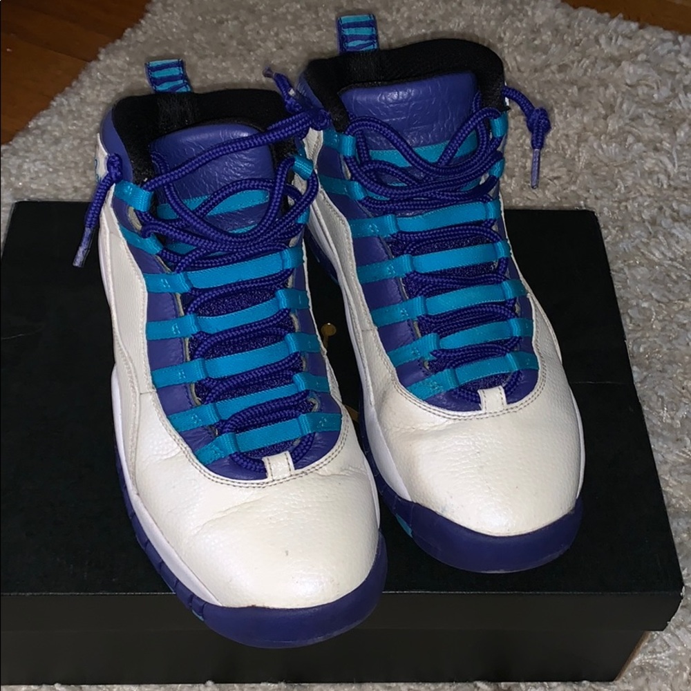 Michael Jordan Sneakers (Air Jordan 10)